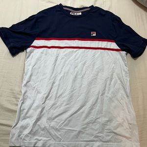 Men’s Fila Navy/white/red T-shirt Size M.